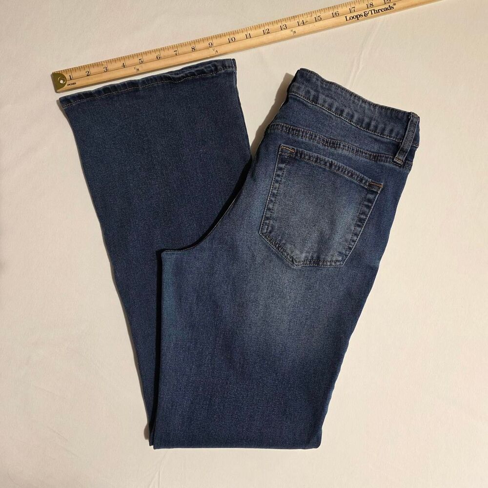 Almost Famous Women's Flare Bootcut Jeans Dark Wash Size 11